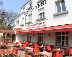 Khách sạn Hotel Nest (Berlin, Đức)