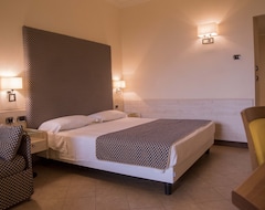 Hotel Lido Degli Aranci (Vibo Valentia, Italija)