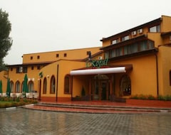 Hotel Royal (Urziceni, Romania)