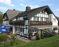 Hotel Hennetaler Hof (Eslohe, Germany)