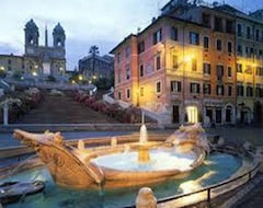 Hotelli Le Suite al Corso (Rooma, Italia)