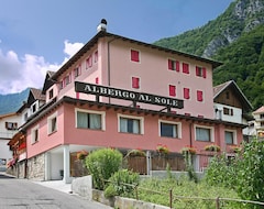 Khách sạn Al Sole (Forni Avoltri, Ý)