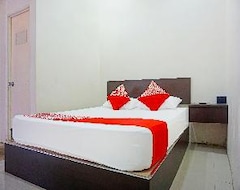 Hotel OYO 91432 Dalle 5151 Jeneponto (Jeneponto, Indonesia)