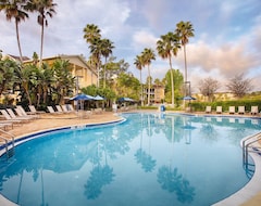 Hotel All Suite Resort junto al Old Town Amusement Park y Disney World con una plétora de comodidades (Kissimmee, EE. UU.)