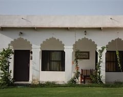 Koko talo/asunto Royal Farm (Bharatpur, Intia)