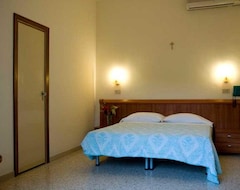 Hotel Viola (Caramanico Terme, Italija)