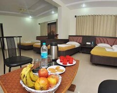 Khách sạn Hotel Sai Tara Inn (Shirdi, Ấn Độ)