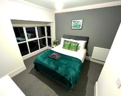 Huoneistohotelli Chantry Suites (Grimsby, Iso-Britannia)