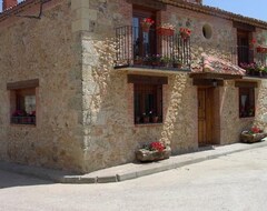 Toàn bộ căn nhà/căn hộ Casa Rural Pincherres (Cabañas de Polendos, Tây Ban Nha)