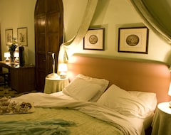 Hotel Castello Dell'Oscano (Perugia, Italy)