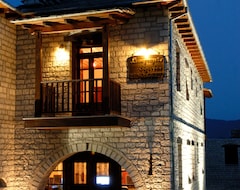 Hotel Stis giagias Evgenias (Vitsa, Grecia)