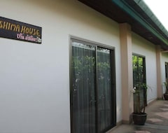 Hotel Muchshima House (Bang Tao Beach, Thailand)