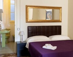 Otel Stay In Bcn Suites (Barselona, İspanya)