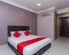 Hotelli OYO 44027 Golden Horse Hotel (Johor Bahru, Malesia)