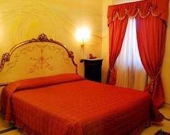 Khách sạn Hotel Villa Bianca (Gambassi Terme, Ý)