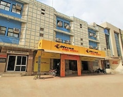Khách sạn OYO 2286 Hotel Bridge (Ahmedabad, Ấn Độ)
