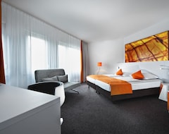 Khách sạn Wyndham Garden Duesseldorf City Centre Koenigsallee (Dusseldorf, Đức)