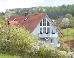 Hele huset/lejligheden A Comfortable Holiday Home In The DreilÄndereck Area Of Bavaria/hessen/thuringia (Hollstadt, Tyskland)