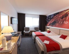 Lhotel Magny Cours (Magny-Cours, Francia)