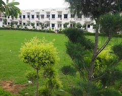 Hotel Lotus Palace (Vrindavan, India)