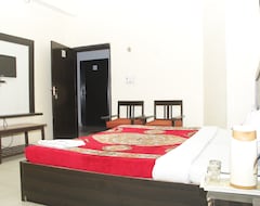 Khách sạn Mahajan Palace (Aligarh, Ấn Độ)