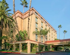 Hotelli Embassy Suites by Hilton Arcadia Pasadena Area (Arcadia, Amerikan Yhdysvallat)