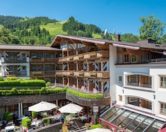 Hotelli Hotel Kaiserhof Kitzbühel (Kitzbühel, Itävalta)