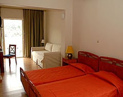 Hotelli Saron (Poros-City, Kreikka)