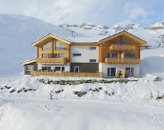 Hotelli Pension Wellness Tigilou (Belalp, Sveitsi)