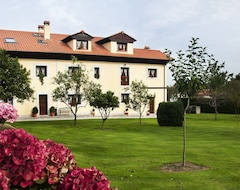 Khách sạn Casa de Aldea El Frade (Ribadesella, Tây Ban Nha)