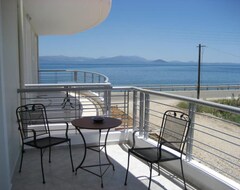 Toàn bộ căn nhà/căn hộ By The Sea, Parking, Wi-fi, Apartment (Paralio Astros, Hy Lạp)