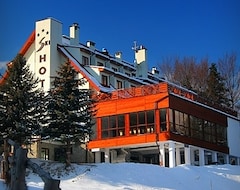 Hotelli Ski (Piwniczna-Zdrój, Puola)