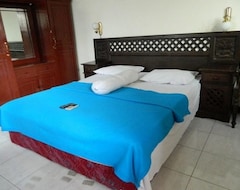 Khách sạn Mangkuyudan Hotel Solo (Surakarta, Indonesia)