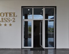 Hotel Liss 2 (Rubik, Albania)