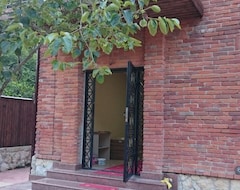 Otel Djanat (Sohum, Gürcistan)