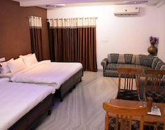 Hotel Raj Mahal (Behror, India)