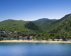 Otel Campsite & Holiday Resort Medveja (Lovran, Hırvatistan)