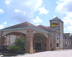 Otel Scottish Inn & Suites Hobby Airport (Houston, ABD)