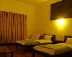 Hotel The Yellow Retreat (Wai, India)