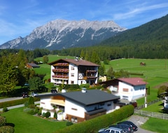 Hotelli Alpenhof Wohlfühlhotel (Obsteig, Itävalta)
