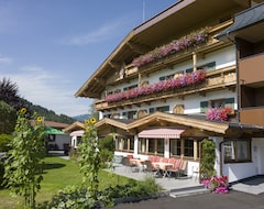 Khách sạn Tannenhof (Kirchberg, Áo)
