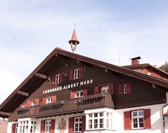 Hotelli Landhaus Albert Murr - Bed & Breakfast (St. Anton am Arlberg, Itävalta)