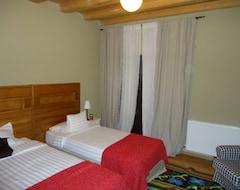 Khách sạn Hotel Bucovina Lodge (Câmpulung Moldovenesc, Romania)