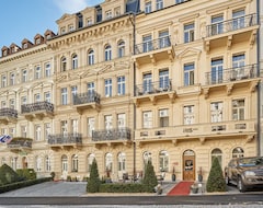 Spa Hotel Iris (Karlovy Vary, Çek Cumhuriyeti)
