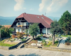 Hotel Zupancicev Hram (Dragatuš, Slovenija)