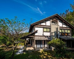 Khách sạn House-uma Kensyukan (Nago, Nhật Bản)