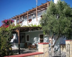 Căn hộ có phục vụ Nina Studios (Ammoopi, Hy Lạp)