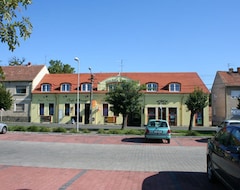 Pensión Galeria (Sárvár, Hungría)