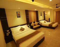 Khách sạn The Crescent Suites (Kochi, Ấn Độ)
