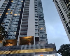 Căn hộ có phục vụ Ariva Trillion Residences (Kuala Lumpur, Malaysia)